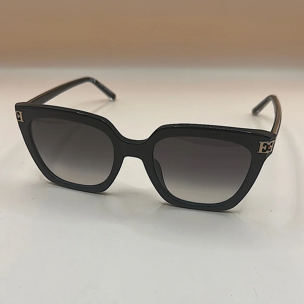 Escada 55mm Square Gradient Sunglasses Black Gold Chain Logo Women’s New Case ESCADA Square Sunglasses for Women for sale | eBay main image 2